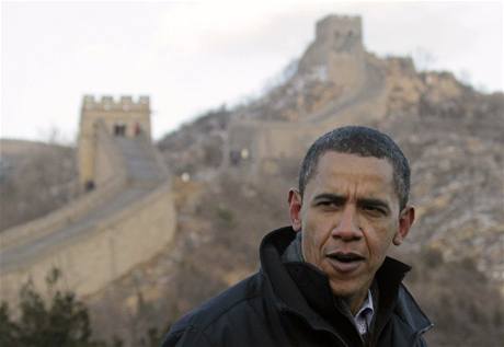 Obama na procházce u Velké ínské zdi